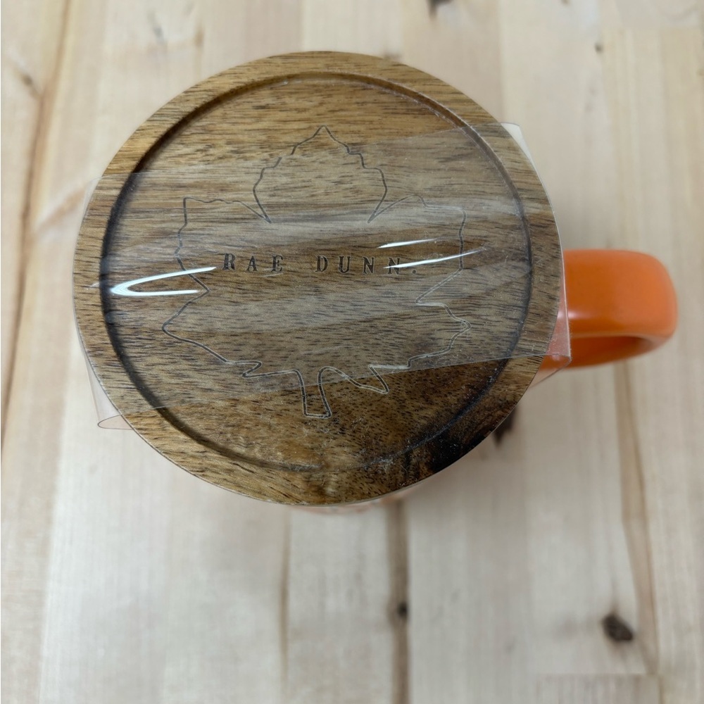 Rae Dunn MORNIN PUMPKIN Mug Orange with Wooden Top and White Lettering New - Picture 3 of 4